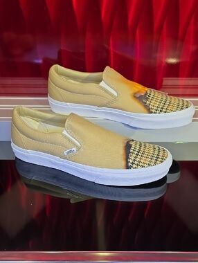 Vans Classic Slip-On Big Reveal Taos Taupe Houndstooth Burn Men 7.5 Women 9